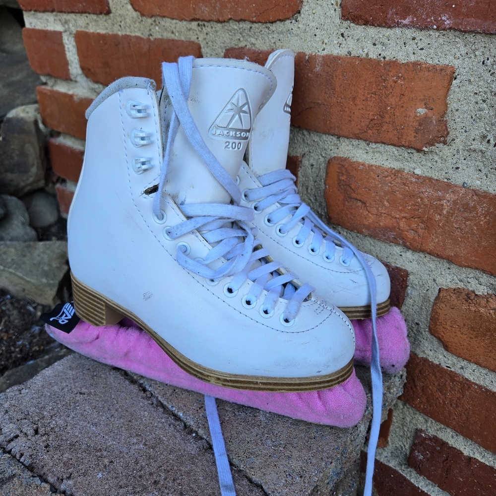 Jackson White Ice Skates